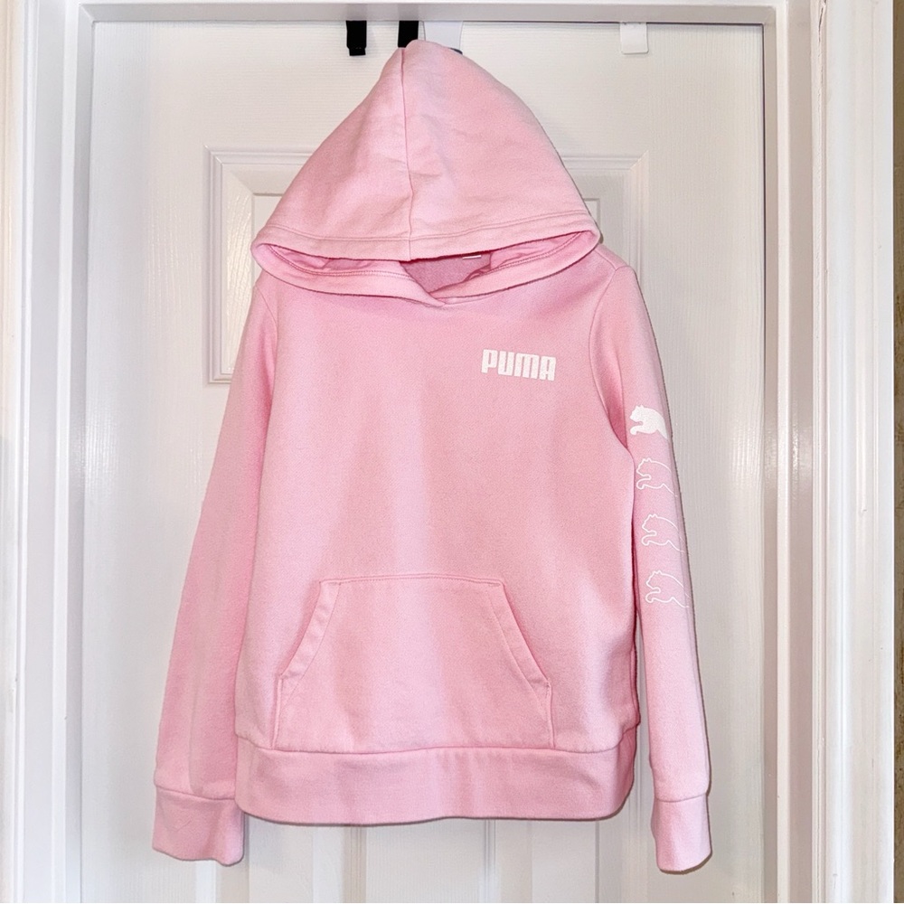 {Puma} Logo Hoodie